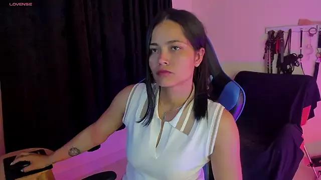 scarlet-kennedy98 from StripChat is Freechat