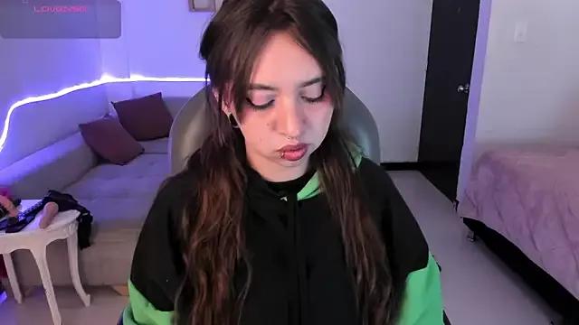 Mad beauty - checkout our excited streamers as they tease to their beloved melodies and slowly squirt for enjoyment to appease your wildest wishes.