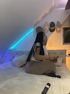 Scarlett_Jazmin from StripChat is Freechat