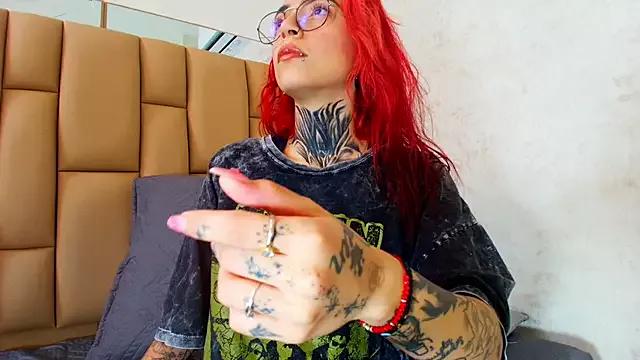Mad beauty - checkout our excited streamers as they tease to their beloved melodies and slowly squirt for enjoyment to appease your wildest wishes.