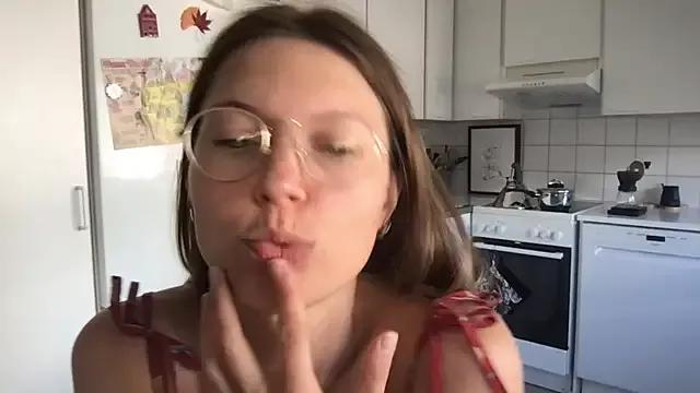 Scorpion_Peach from StripChat is Freechat