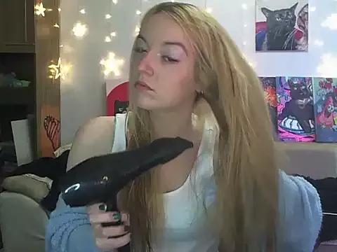 Mad beauty - checkout our excited streamers as they tease to their beloved melodies and slowly squirt for enjoyment to appease your wildest wishes.