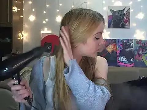 Mad beauty - checkout our excited streamers as they tease to their beloved melodies and slowly squirt for enjoyment to appease your wildest wishes.