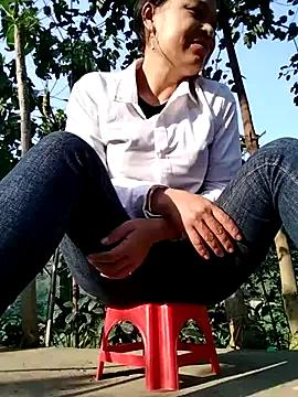 Seductive_slut from StripChat is Freechat