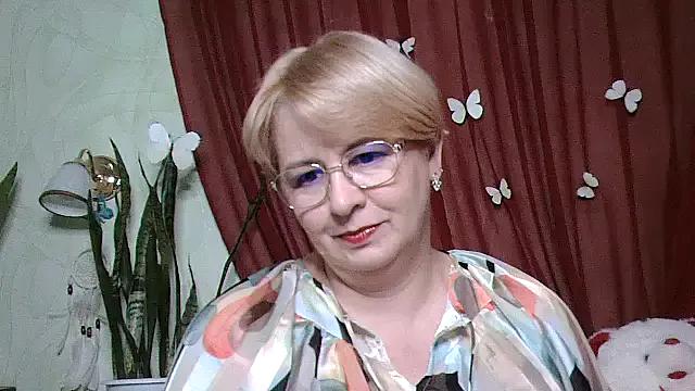 Selena-Velvet from StripChat is Freechat