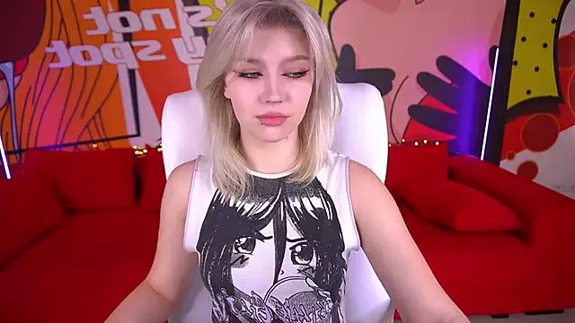 SelenaIris from StripChat is Freechat