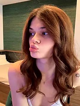 Mad beauty - checkout our excited streamers as they tease to their beloved melodies and slowly squirt for enjoyment to appease your wildest wishes.
