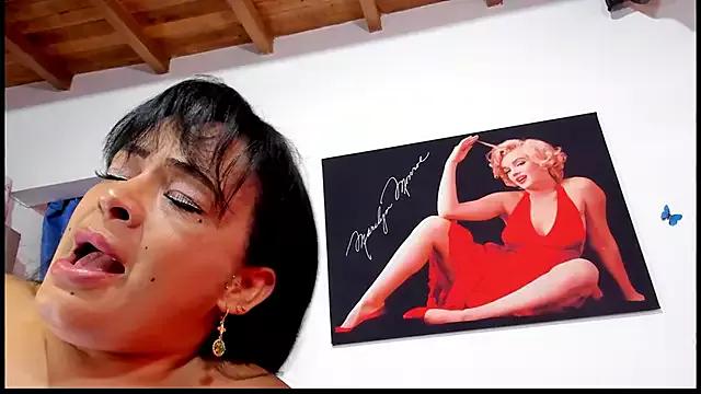 Mad beauty - checkout our excited streamers as they tease to their beloved melodies and slowly squirt for enjoyment to appease your wildest wishes.