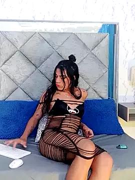 Mad beauty - checkout our excited streamers as they tease to their beloved melodies and slowly squirt for enjoyment to appease your wildest wishes.