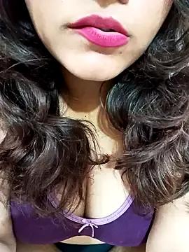 Sexiest_Nataliya from StripChat is Freechat