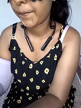 sexy-Ashu from StripChat is Freechat