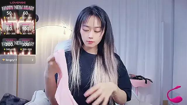Mad beauty - checkout our excited streamers as they tease to their beloved melodies and slowly squirt for enjoyment to appease your wildest wishes.