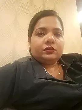 Sexy-Lara-69 from StripChat is Freechat