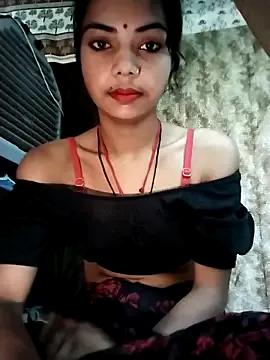 Sexy-Riyanshi from StripChat is Freechat
