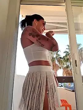 Mad beauty - checkout our excited streamers as they tease to their beloved melodies and slowly squirt for enjoyment to appease your wildest wishes.