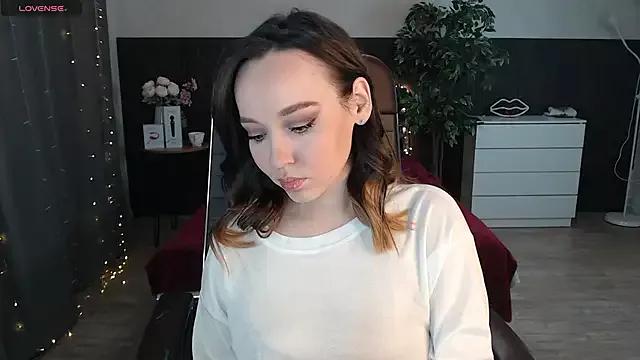 Mad beauty - checkout our excited streamers as they tease to their beloved melodies and slowly squirt for enjoyment to appease your wildest wishes.