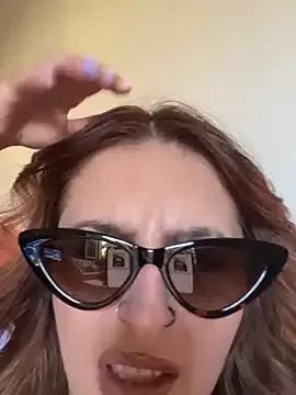Sexy_Bulgarian_woman from StripChat is Freechat