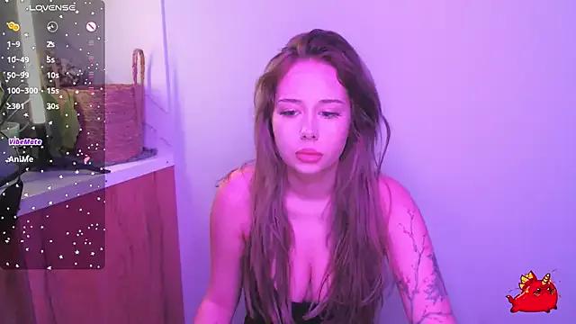 sexyGirlsss from StripChat is Freechat