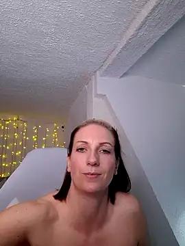 SexyJulia21 from StripChat is Freechat