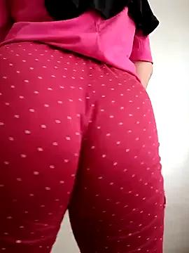sexyturbanli from StripChat is Freechat