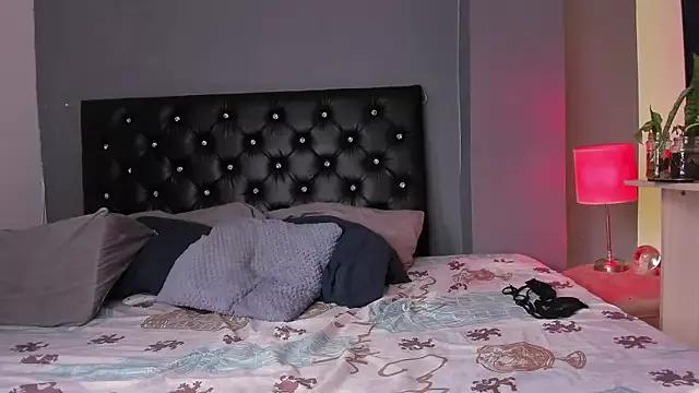 SharonStar13 from StripChat is Freechat