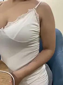 Shirato_hana from StripChat is Freechat