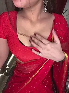 Shivi_darling from StripChat is Freechat