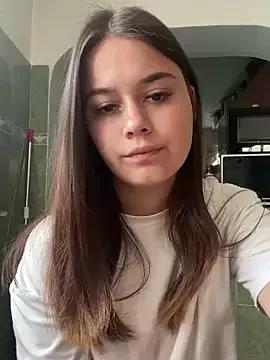 Siena_Amaris from StripChat is Freechat