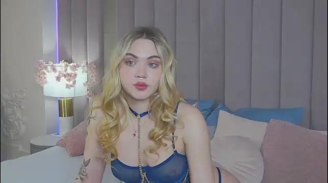 Mad beauty - checkout our excited streamers as they tease to their beloved melodies and slowly squirt for enjoyment to appease your wildest wishes.