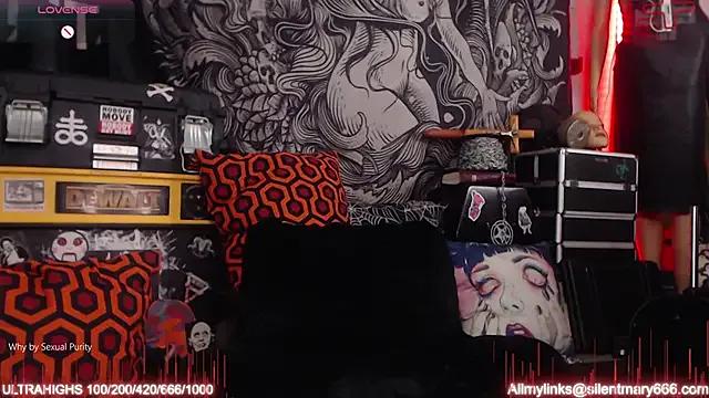 Mad beauty - checkout our excited streamers as they tease to their beloved melodies and slowly squirt for enjoyment to appease your wildest wishes.