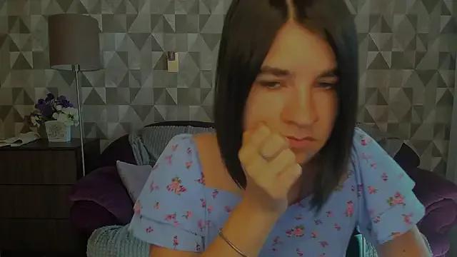 SilviaRosse from StripChat is Freechat