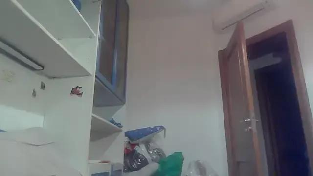 SinnEmily from StripChat is Freechat