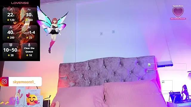 Mad beauty - checkout our excited streamers as they tease to their beloved melodies and slowly squirt for enjoyment to appease your wildest wishes.