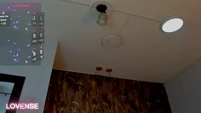 Mad beauty - checkout our excited streamers as they tease to their beloved melodies and slowly squirt for enjoyment to appease your wildest wishes.