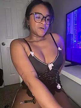 SluttyBabyAngel from StripChat is Freechat