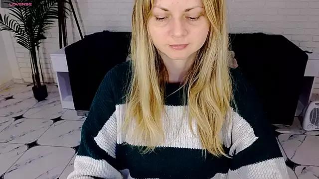 Photos of SmilingEmily_ from StripChat is Private
