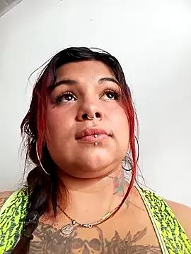 snow_belle from StripChat is Freechat