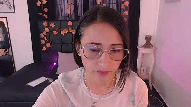 Sofia-mel from StripChat is Freechat