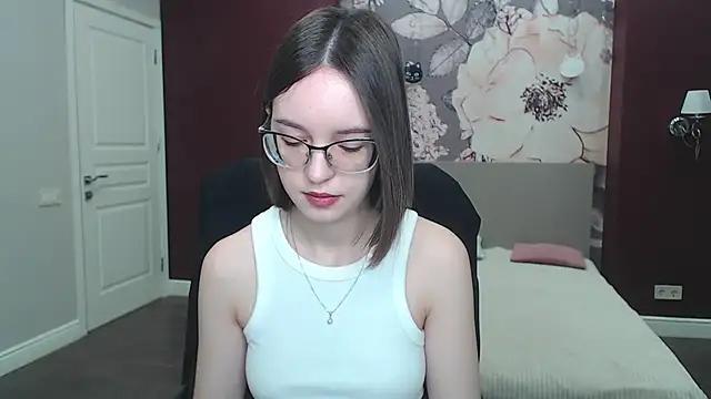SofiaMooris from StripChat is Freechat