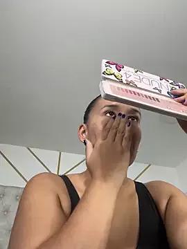 Mad beauty - checkout our excited streamers as they tease to their beloved melodies and slowly squirt for enjoyment to appease your wildest wishes.