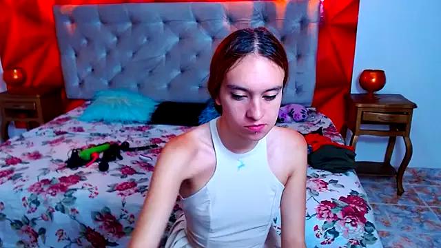 Mad beauty - checkout our excited streamers as they tease to their beloved melodies and slowly squirt for enjoyment to appease your wildest wishes.