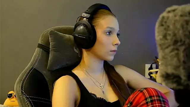 Softixq from StripChat is Freechat