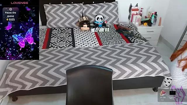 Mad beauty - checkout our excited streamers as they tease to their beloved melodies and slowly squirt for enjoyment to appease your wildest wishes.