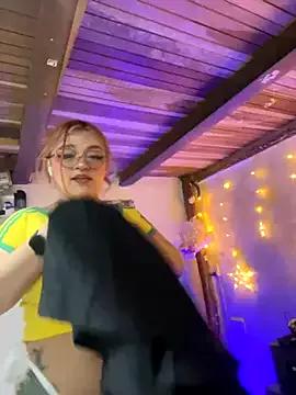 Mad beauty - checkout our excited streamers as they tease to their beloved melodies and slowly squirt for enjoyment to appease your wildest wishes.