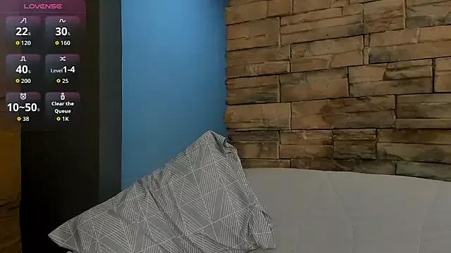 Mad beauty - checkout our excited streamers as they tease to their beloved melodies and slowly squirt for enjoyment to appease your wildest wishes.