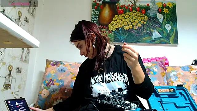 Mad beauty - checkout our excited streamers as they tease to their beloved melodies and slowly squirt for enjoyment to appease your wildest wishes.