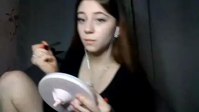 Sophiecuttie from StripChat is Freechat