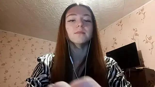 Sophiecuttie from StripChat is Freechat
