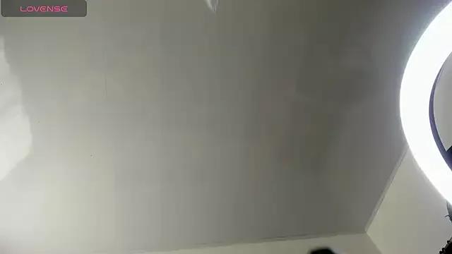 SorayaLane from StripChat is Freechat