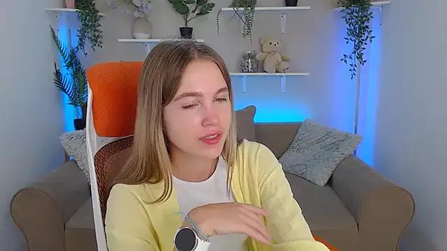 Mad beauty - checkout our excited streamers as they tease to their beloved melodies and slowly squirt for enjoyment to appease your wildest wishes.